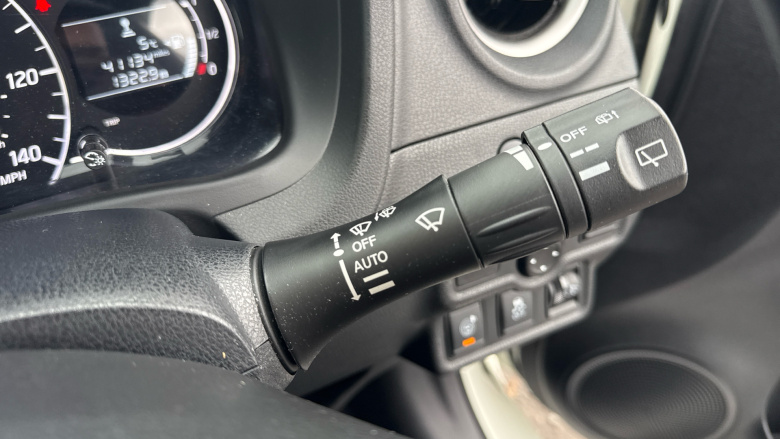 Nissan Note 1.5 dCi Tekna 5dr Diesel Hatchback